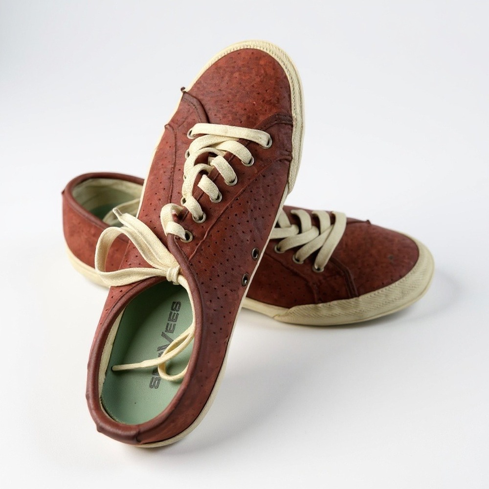Seavees Shoes Sneaker Womens Sz 8.5 Monterey Varsity Red‎ Suede Perforated